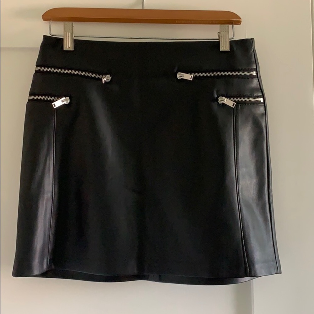 Faux leather mini skirt